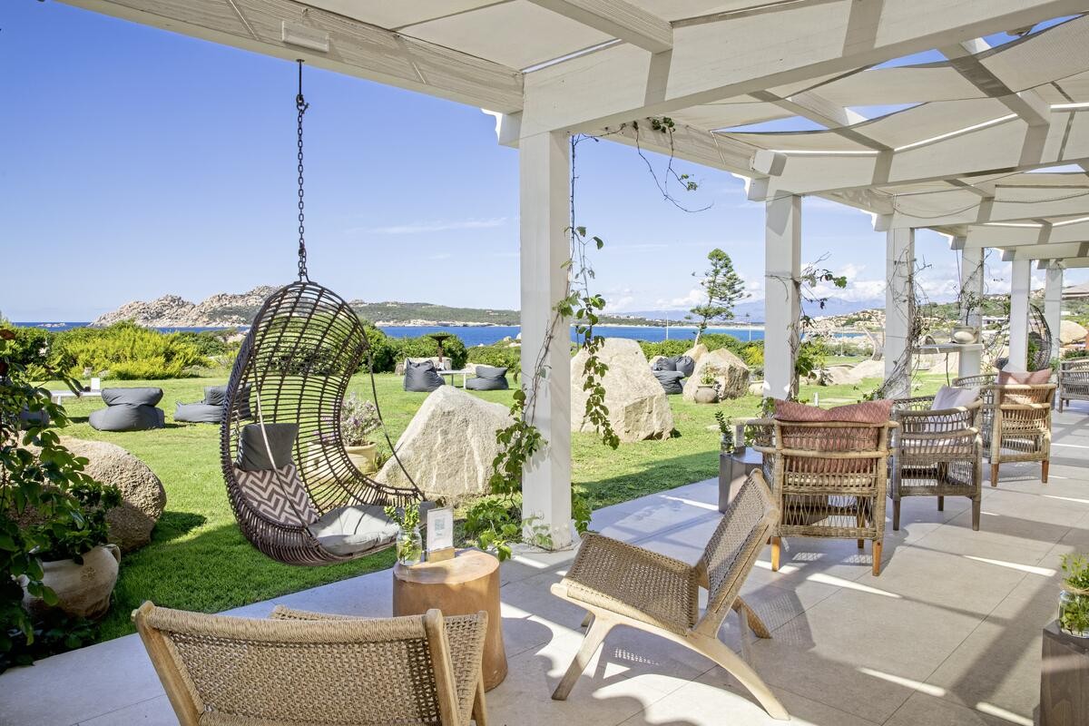 Mangia's Santa Teresa Sardinia, Curio Collection by Hilton