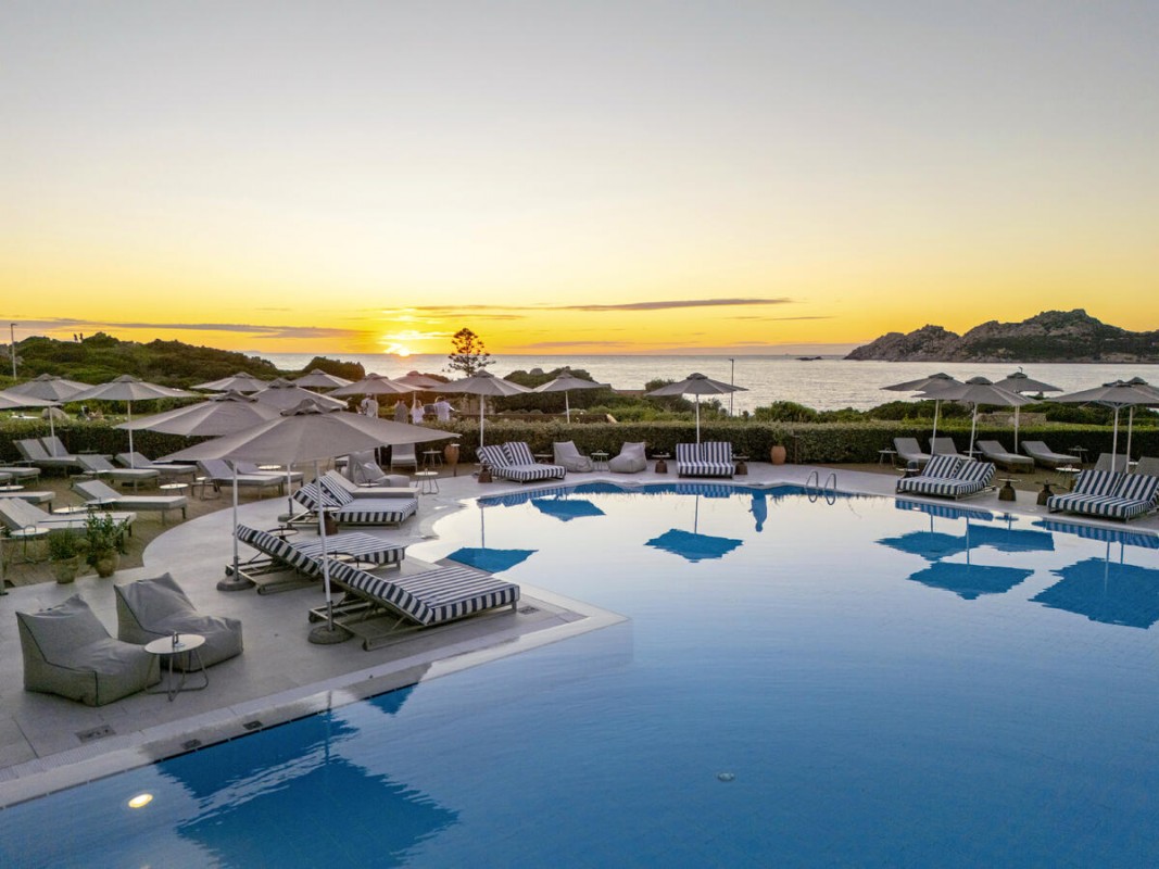 Mangia's Santa Teresa Sardinia, Curio Collection by Hilton