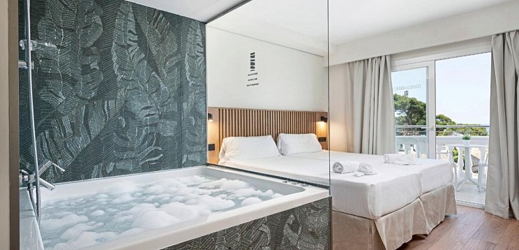 Welikehotel Triton Beach