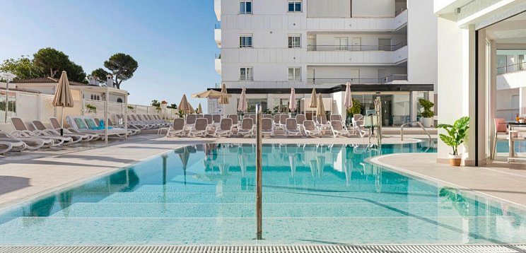Welikehotel Triton Beach