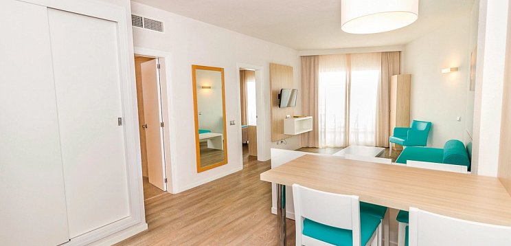 Eix Lagotel Holiday Resort