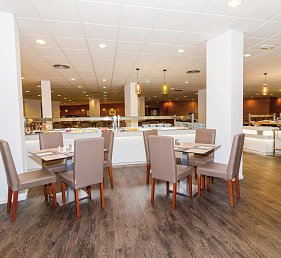 Eix Lagotel Holiday Resort