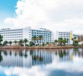 Eix Lagotel Holiday Resort