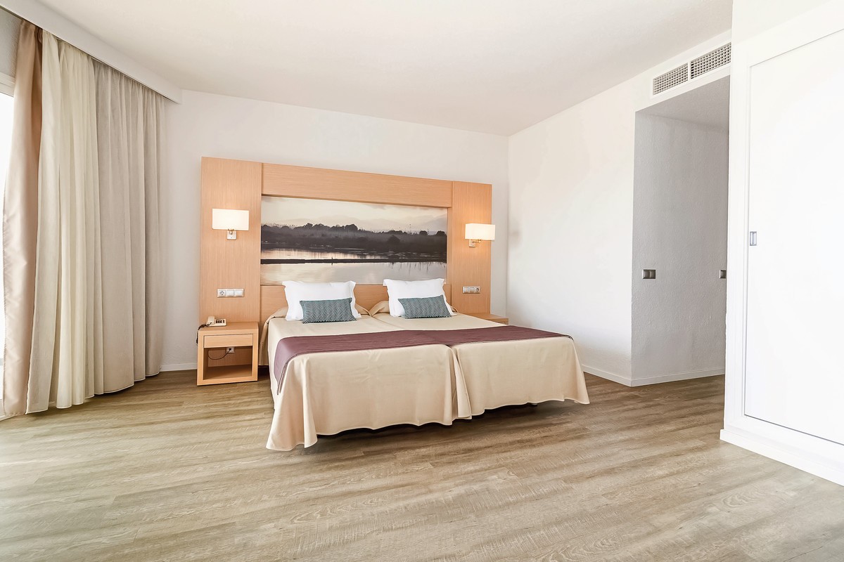 Eix Lagotel Holiday Resort