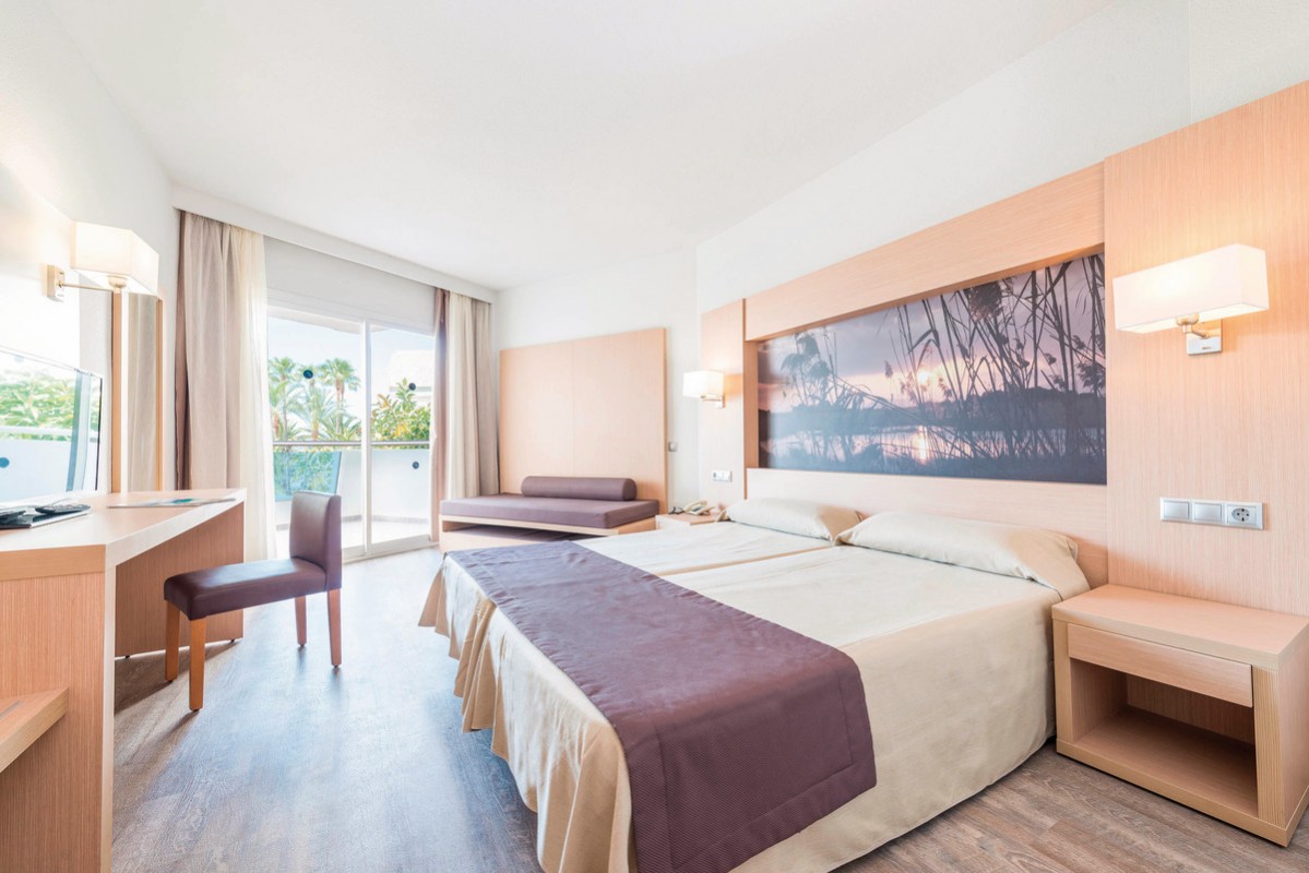 Eix Lagotel Holiday Resort