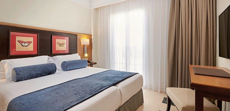 Grupotel Playa de Palma Suites & Spa