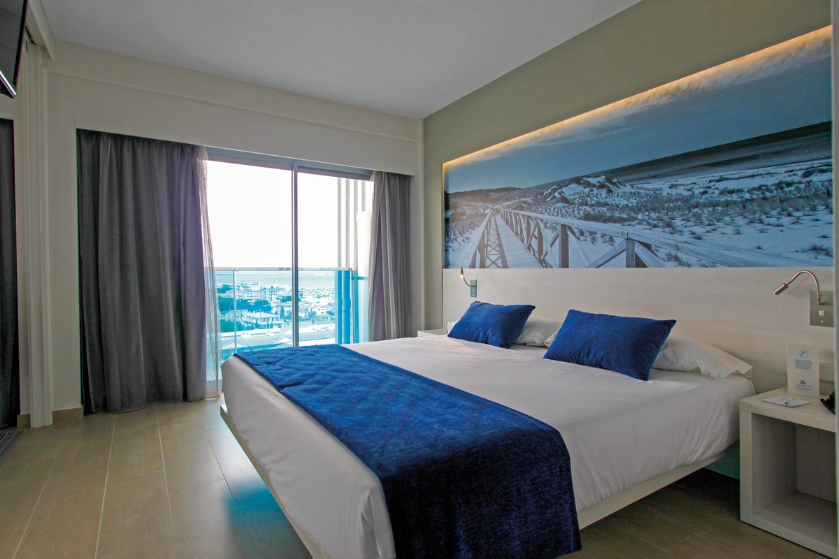BG Tonga Tower Design Hotel & Suites