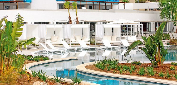 BG Tonga Tower Design Hotel & Suites