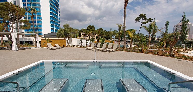 BG Tonga Tower Design Hotel & Suites