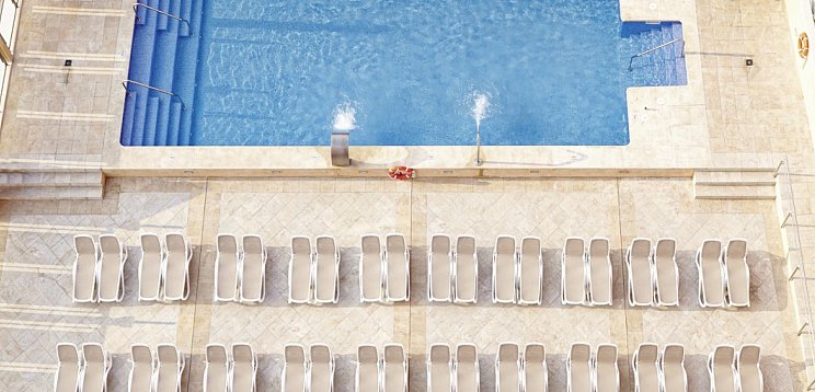MLL Caribbean Bay