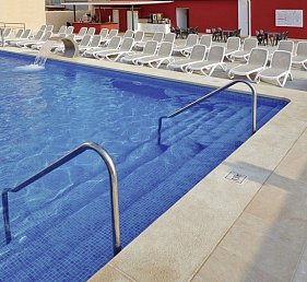 MLL Caribbean Bay