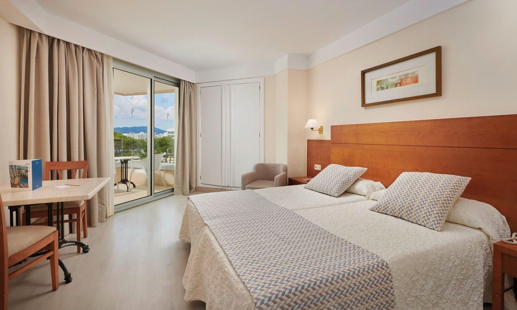 Hipotels Bahía Grande