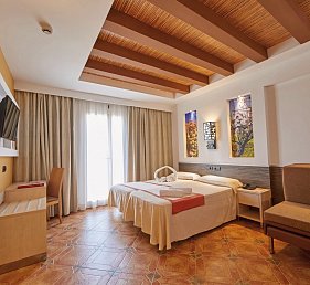 MLL Palma Bay Club Resort