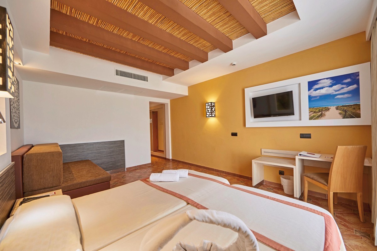 MLL Palma Bay Club Resort