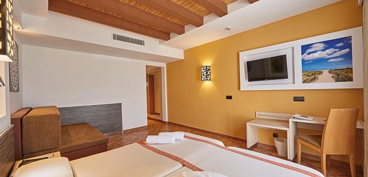 MLL Palma Bay Club Resort