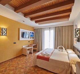 MLL Palma Bay Club Resort