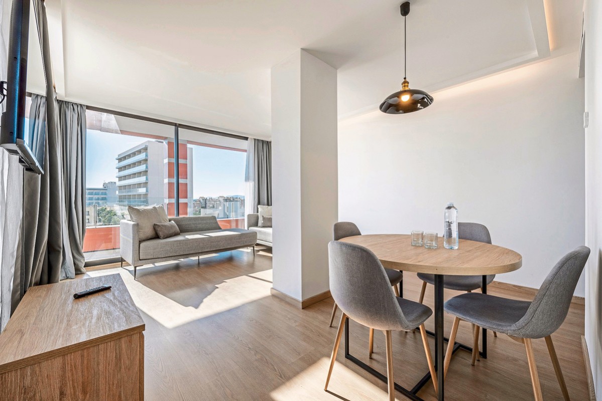 Kyrat Amàrac Suites
