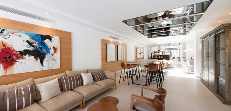 Kyrat Amàrac Suites