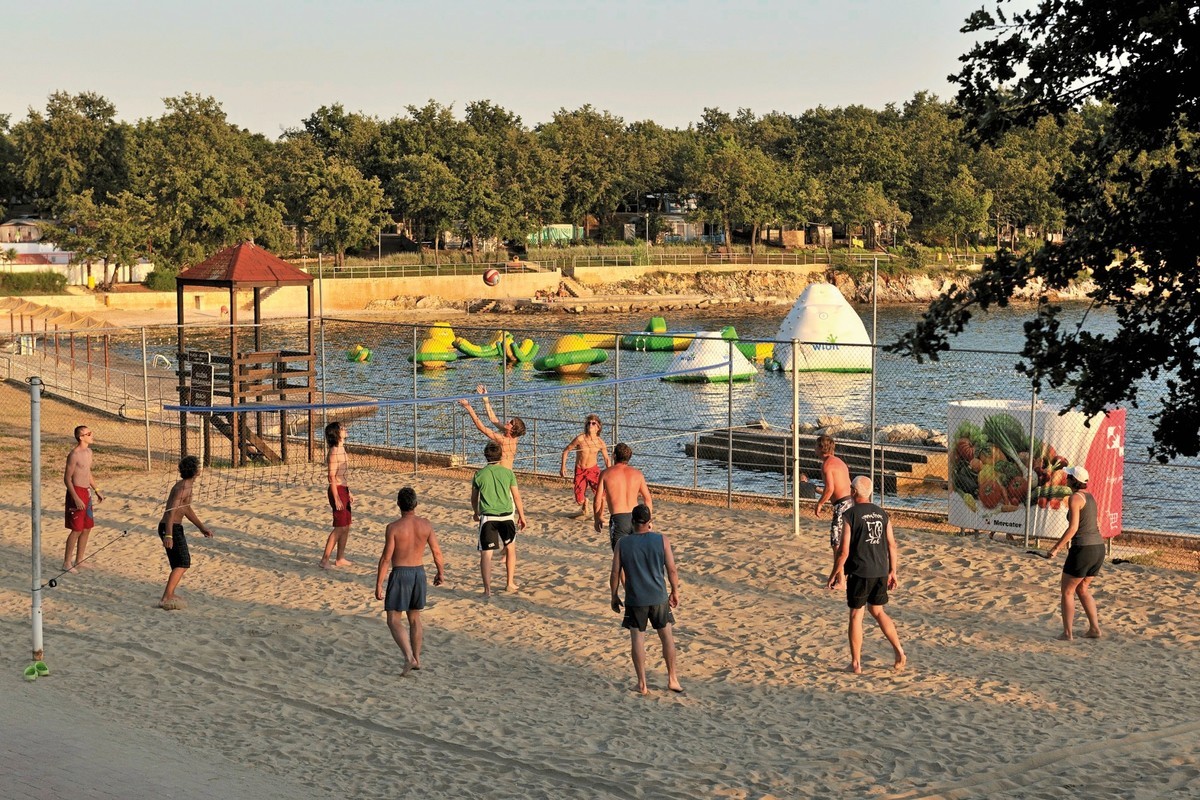 Camping Bijela Uvala (by Happy Camp)