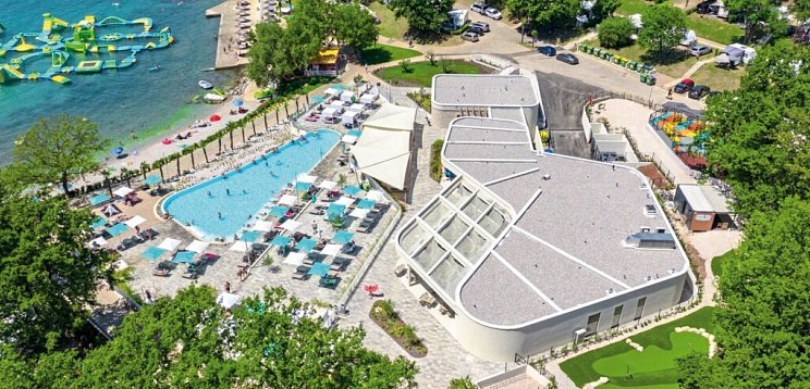 Camping Bijela Uvala (by Happy Camp)