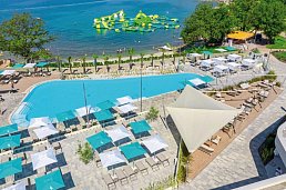 Camping Bijela Uvala (by Happy Camp)