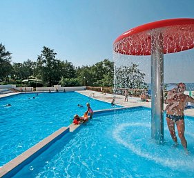 Camping Bijela Uvala (by Happy Camp)