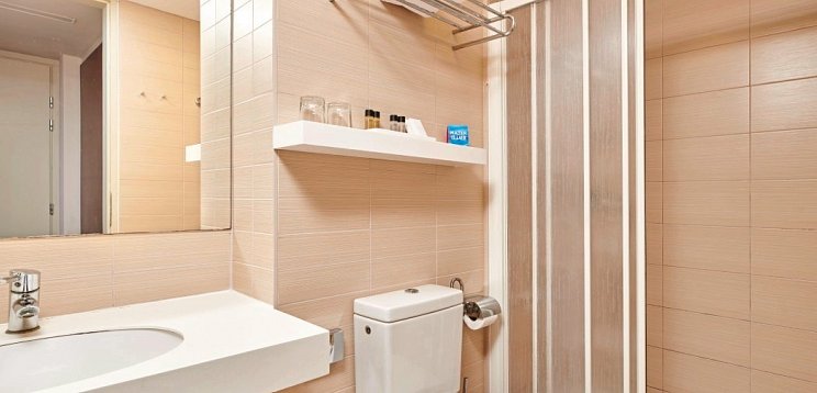 Albatros Plava Laguna