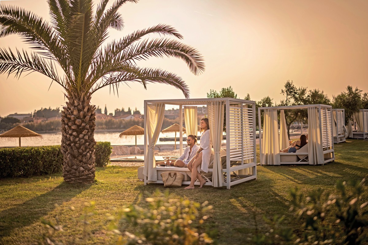 Aminess Vival Maestral Hotel