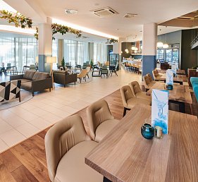 Aminess Vival Maestral Hotel