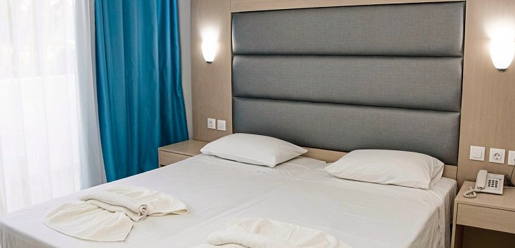 Marathon Hotel