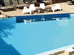 Amphitryon City Hotel
