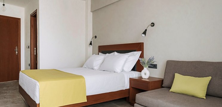 Amphitryon City Hotel