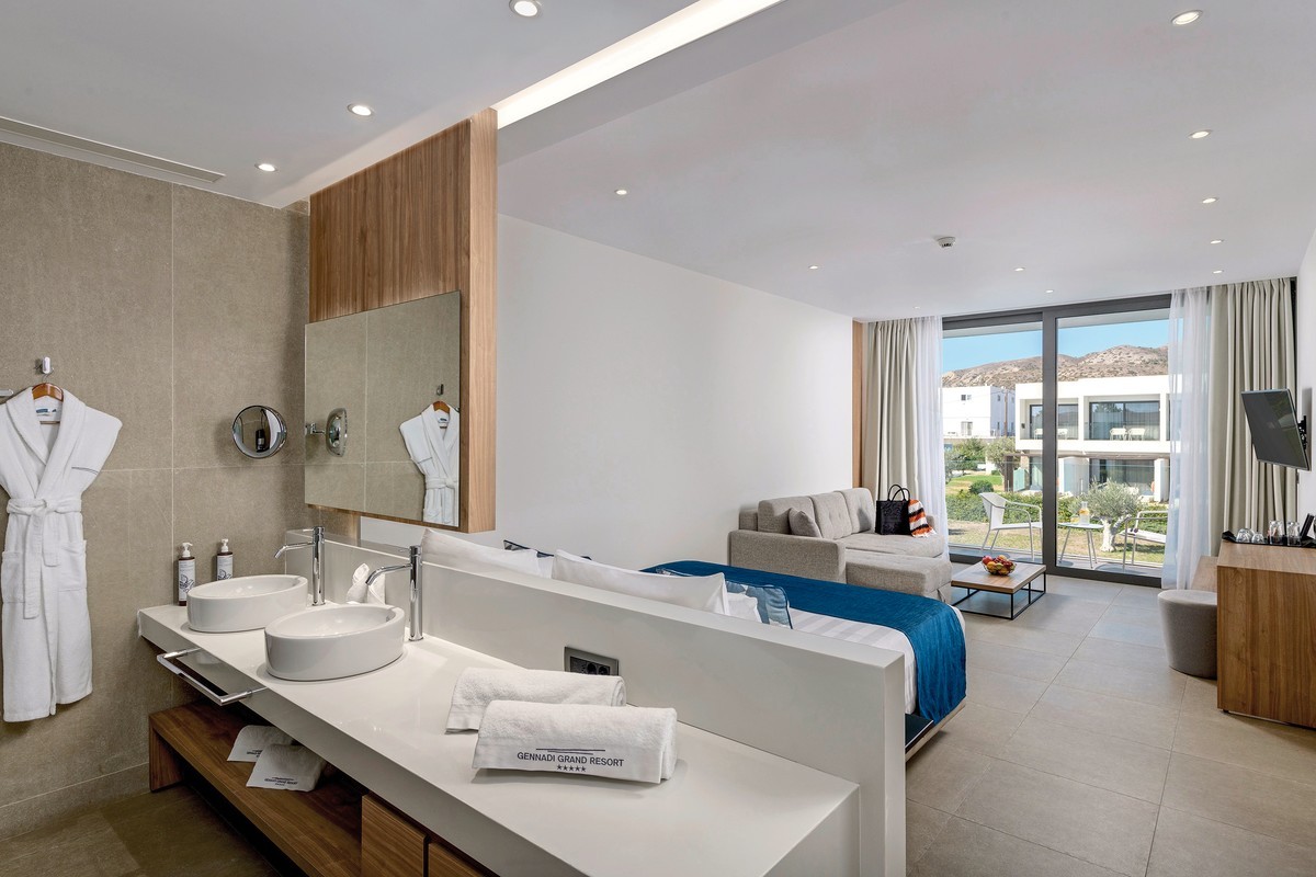 Gennadi Grand Resort