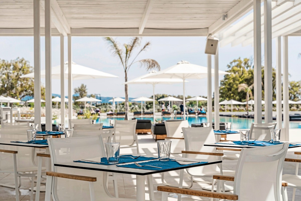 Gennadi Grand Resort