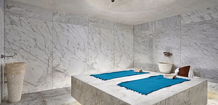 Gennadi Grand Resort