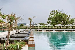 Gennadi Grand Resort