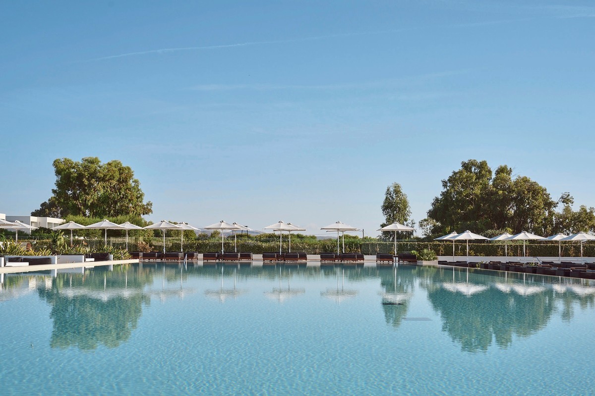 Gennadi Grand Resort