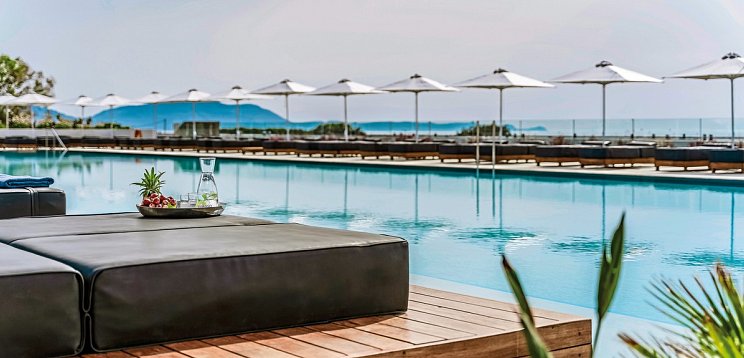 Gennadi Grand Resort