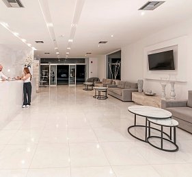 Pefkos Breeze Family Resort & Spa