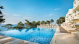 Valamar Carolina Hotel & Villas