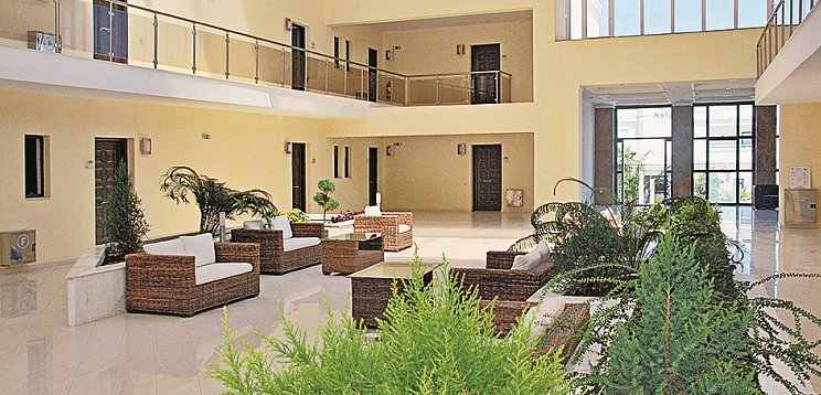 Studios & Appartements Naias