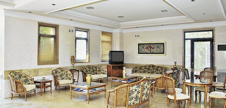 Studios & Appartements Naias