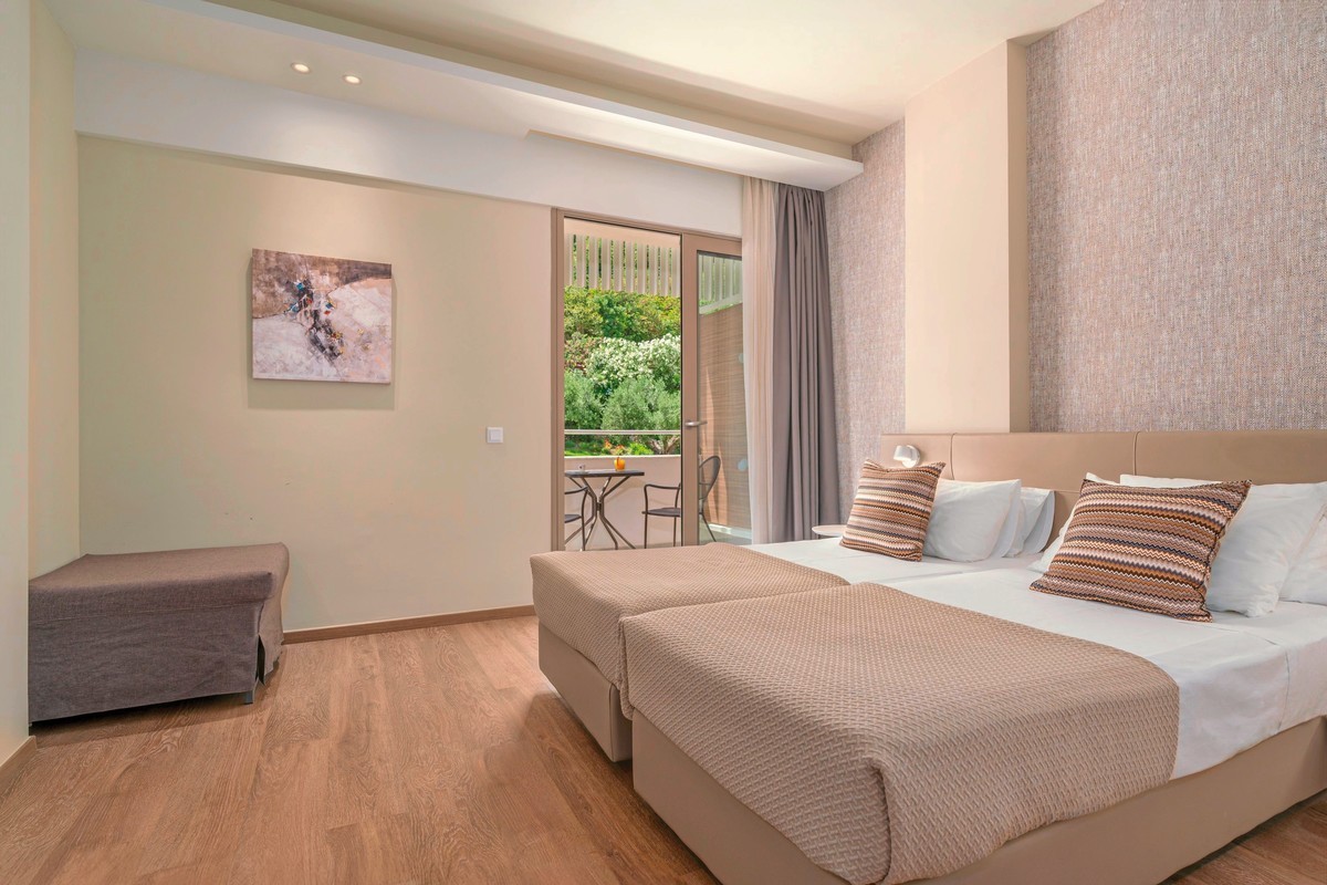 Ammon Zeus Luxury Beach Hotel