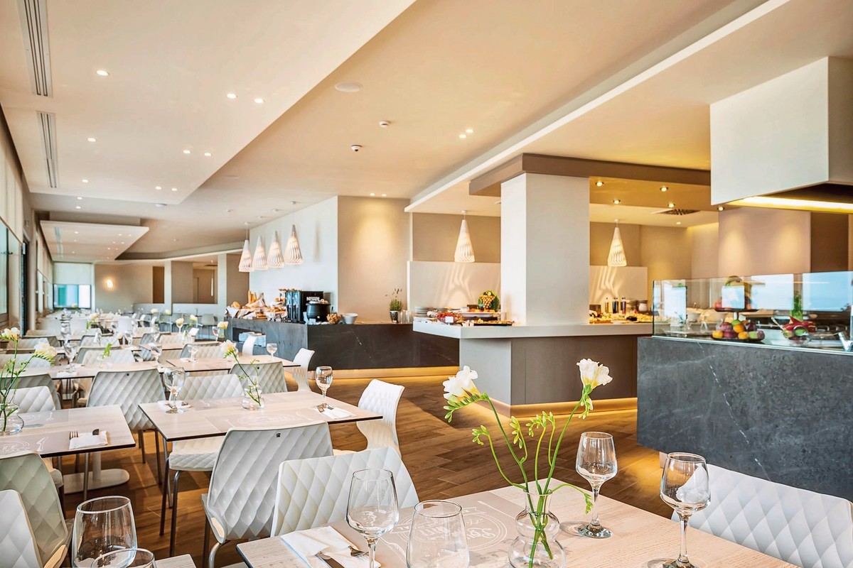 Ammon Zeus Luxury Beach Hotel