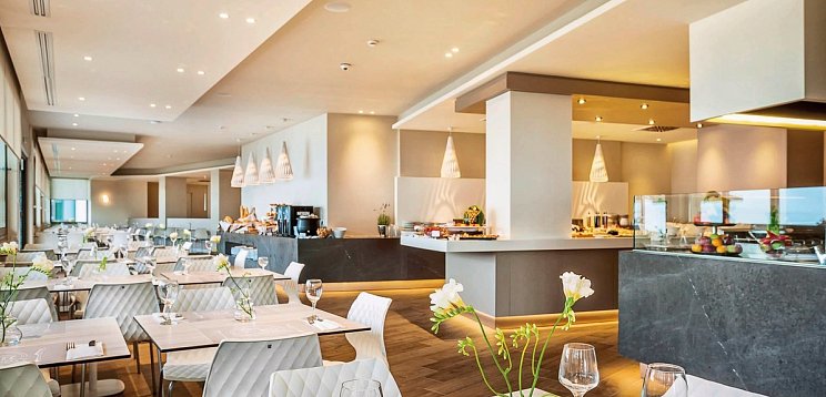 Ammon Zeus Luxury Beach Hotel