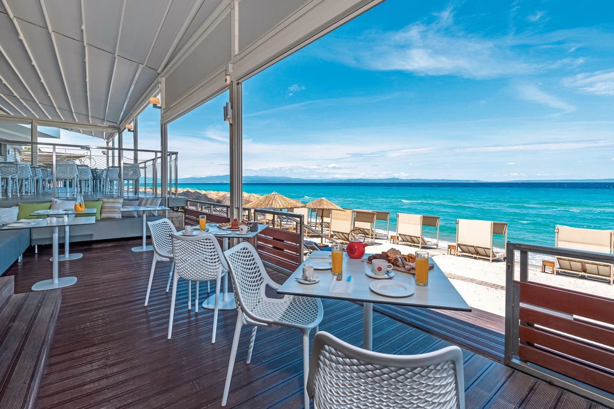 Ammon Zeus Luxury Beach Hotel