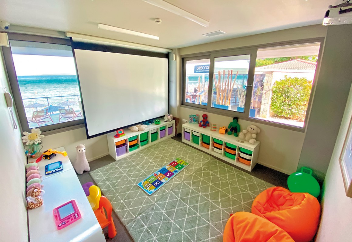 Ammon Zeus Luxury Beach Hotel