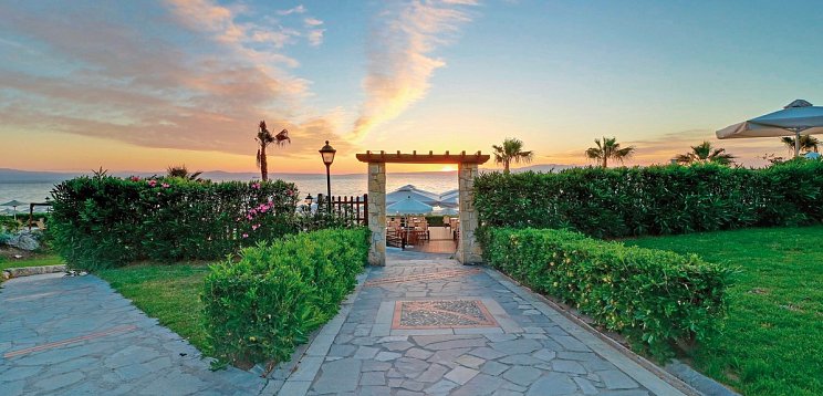 Aegean Melathron Thalasso Spa Hotel