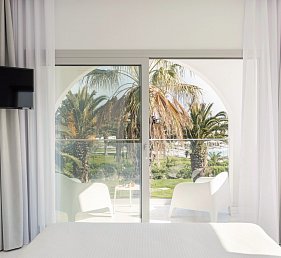 Kassandra Palace Seaside Resort