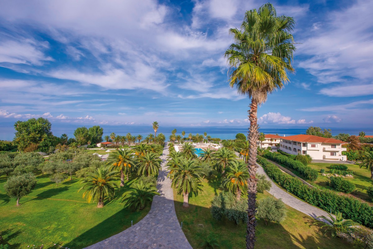 Kassandra Palace Seaside Resort